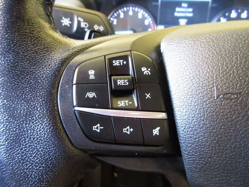 Certified 2020 Ford Explorer XLT w/ Equipment Group 202A image 15