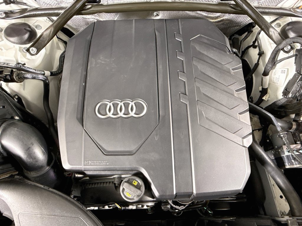 Used 2022 Audi Q5 2.0T Premium w/ Convenience Package AWD/4WD image 22