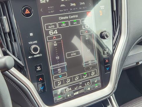 Certified 2025 Subaru Outback Premium w/ Popular Package #1A image 12