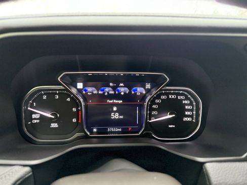 Used 2021 GMC Yukon Denali image 35