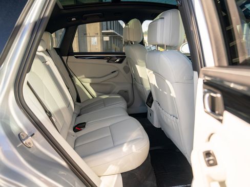 New 2026 Porsche Macan S AWD/4WD image 25