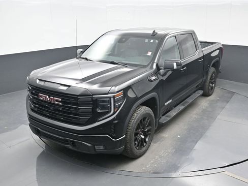 Used 2022 GMC Sierra 1500 Elevation w/ Elevation Premium Package image 16