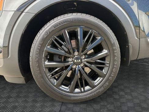 Used 2020 Kia Telluride SX w/ Towing Package FWD image 13