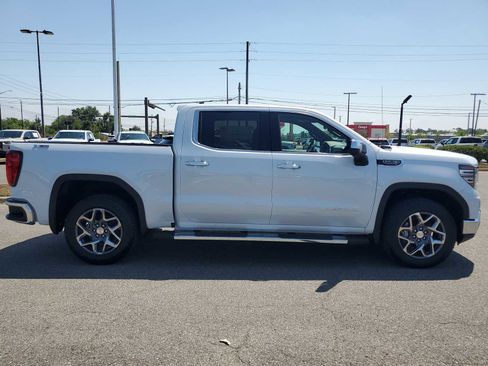 New 2026 GMC Sierra 1500 SLT w/ SLT Premium Package AWD/4WD image 7