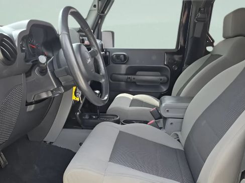 Used 2008 Jeep Wrangler X AWD/4WD image 29
