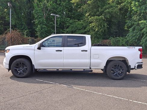 Used 2023 Chevrolet Silverado 1500 Custom AWD/4WD image 4