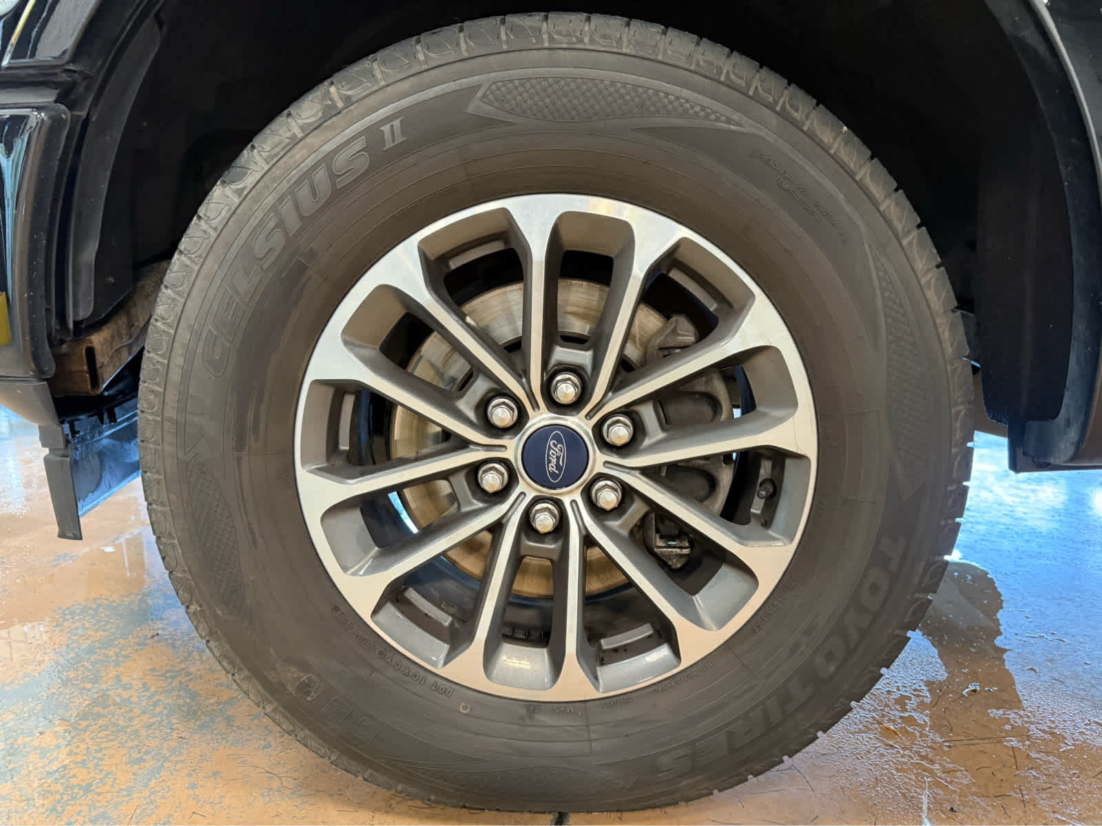 Used 2018 Ford F150 XLT w/ Equipment Group 302A Luxury AWD/4WD image 10