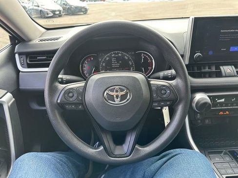 Certified 2024 Toyota RAV4 LE image 31
