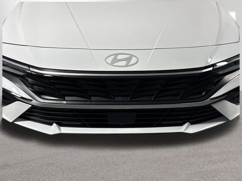 New 2026 Hyundai Elantra SEL Sport Premium FWD image 38