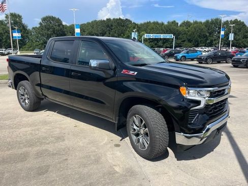 New 2026 Chevrolet Silverado 1500 LT w/ Z71 Off-Road Package AWD/4WD image 13