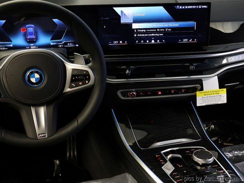 New 2026 BMW X5 xDrive50e w/ M Sport Package image 17