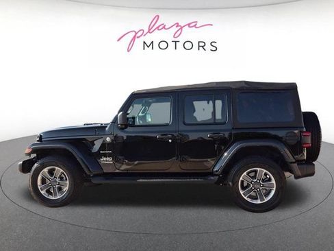 Used 2021 Jeep Wrangler Unlimited Sahara w/ Safety Group AWD/4WD image 8