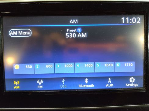 Used 2020 Nissan Versa S FWD image 25