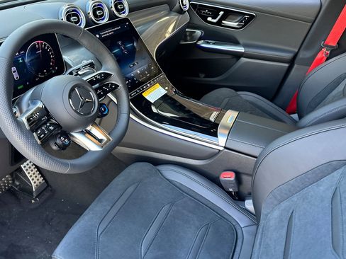 New 2025 Mercedes-Benz GLC 63 AMG S image 17