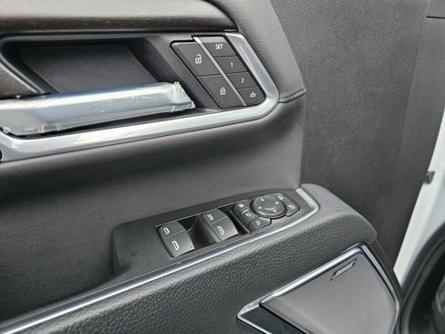 Used 2025 GMC Sierra 3500 Denali w/ Denali Reserve Package image 20