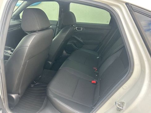 Used 2024 Honda Civic Sport image 8