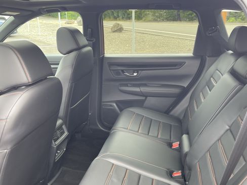 Used 2025 Honda CR-V Sport-L image 14