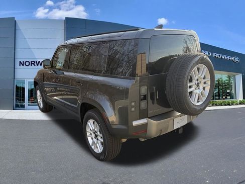 New 2026 Land Rover Defender 110 S AWD/4WD image 6