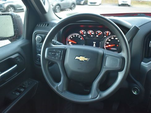 Used 2023 Chevrolet Silverado 1500 Custom image 38