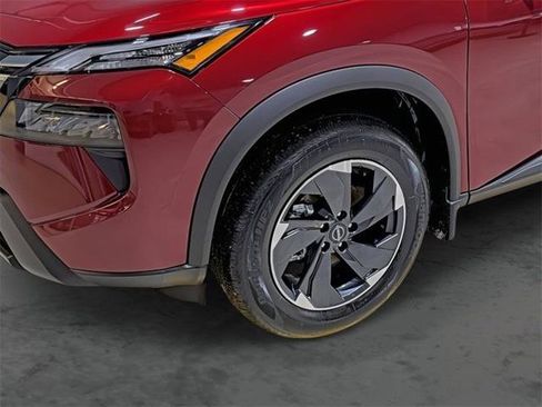 Used 2026 Nissan Rogue SV w/ Cold Weather Package AWD/4WD image 7