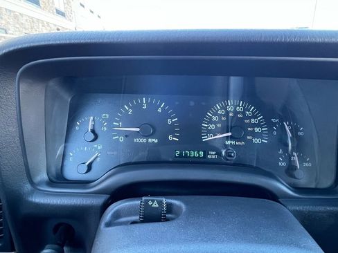 Used 2000 Jeep Cherokee Sport image 13