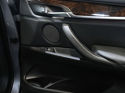Used 2014 BMW X5 xDrive50i image 23
