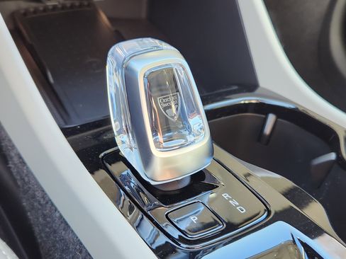 New 2026 Volvo XC40 B5 Plus w/ Protection Package Premier image 13