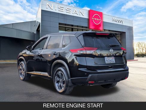 Certified 2025 Nissan Rogue SV image 7