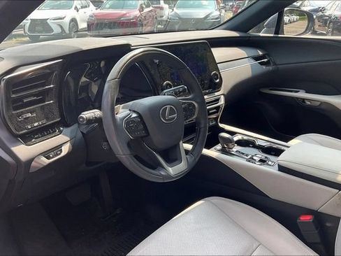 Used 2024 Lexus RX 350 Premium w/ Accessory Package AWD/4WD image 2