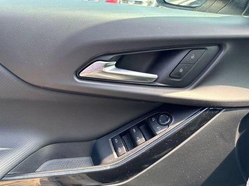 Used 2026 Chevrolet Equinox LT AWD/4WD image 12