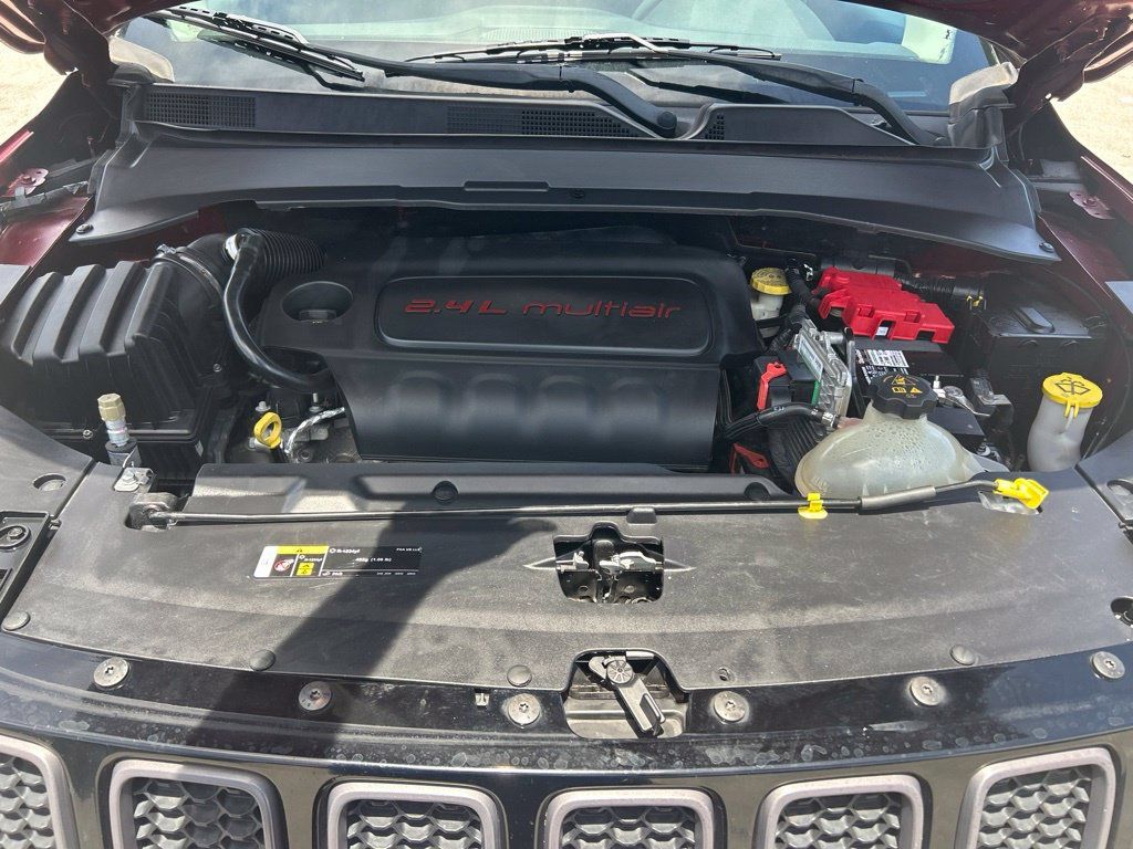 Certified 2021 Jeep Compass Trailhawk AWD/4WD image 17