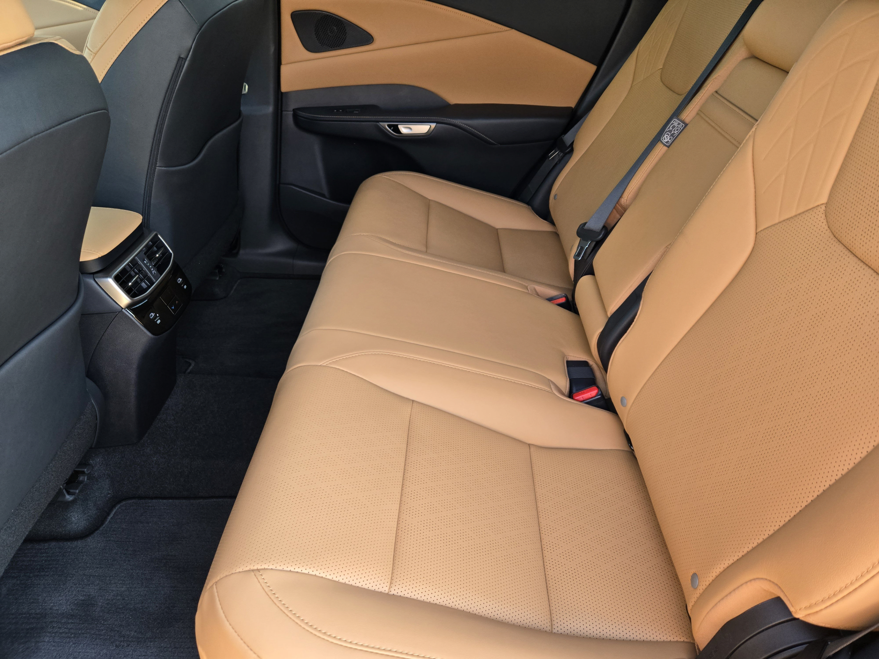New 2026 Lexus RX 350 w/ Convenience Package AWD/4WD image 18