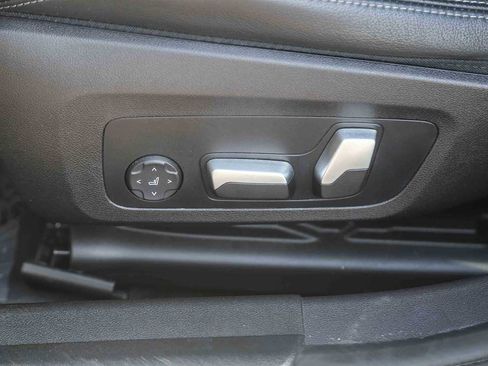 Certified 2023 BMW 330e w/ Driving Assistance Package image 18