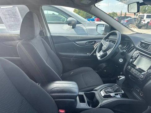 Used 2020 Nissan Rogue Sport S AWD/4WD image 2