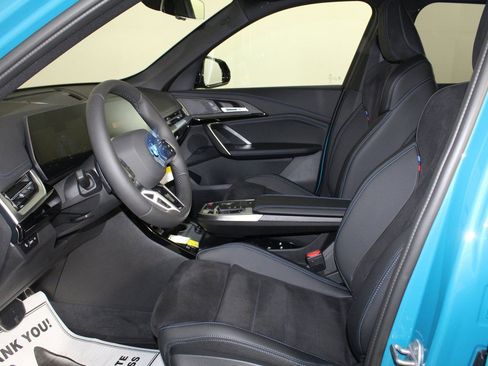 Used 2025 BMW X1 xDrive28i w/ M Sport Package image 28