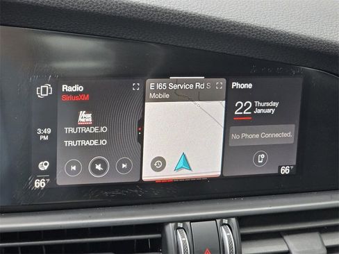 Used 2023 Alfa Romeo Giulia Sprint image 17