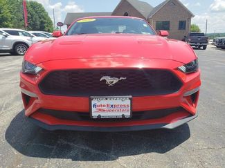 Used 2020 Ford Mustang Coupe RWD video 2