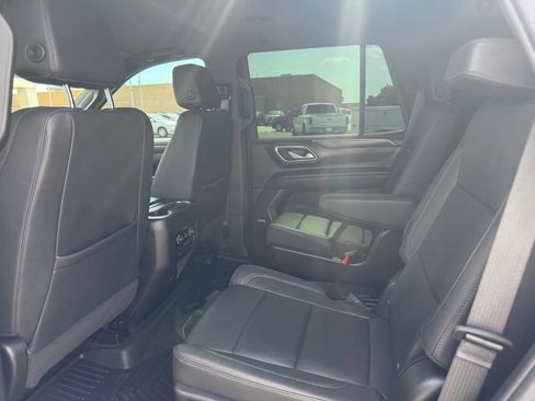 Used 2023 Chevrolet Tahoe Z71 w/ Luxury Package AWD/4WD image 23