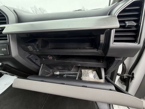 Used 2022 Ford F450 XLT image 29