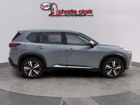 Certified 2023 Nissan Rogue Platinum w/ Platinum Premium Package FWD image 7