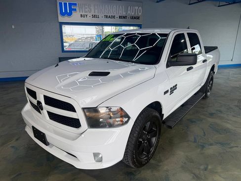 Used 2019 RAM 1500 Express w/ Wheel & Sound Group AWD/4WD image 5