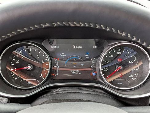 Used 2018 Jeep Compass Latitude w/ Popular Equipment Group image 16