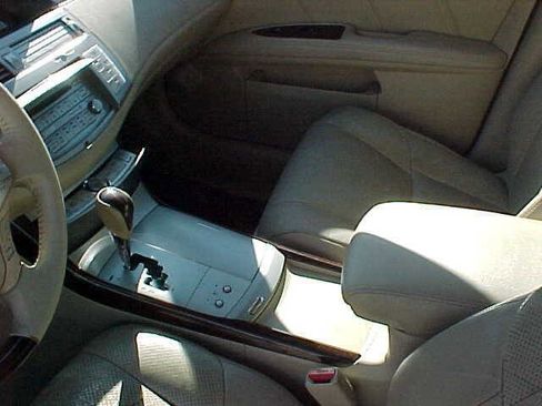 Used 2008 Toyota Avalon Limited image 20