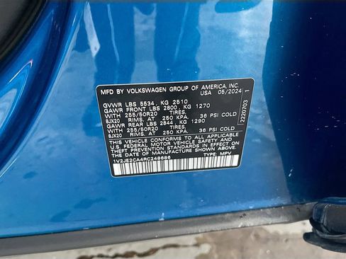 Used 2024 Volkswagen Atlas Cross Sport SE w/ Panoramic Sunroof Package FWD image 32
