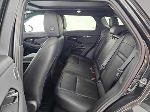 Used 2024 Land Rover Range Rover Evoque S image 16