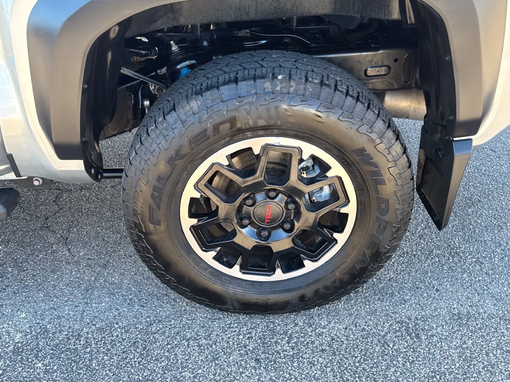 Used 2026 Toyota Tacoma TRD Off-Road AWD/4WD image 40