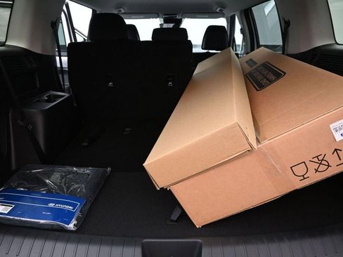 New 2026 Hyundai Santa Fe SE image 23