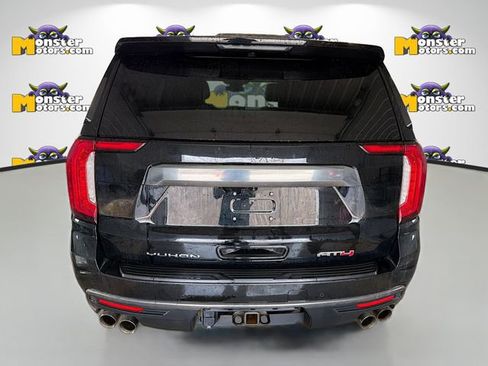 Used 2024 GMC Yukon AT4 w/ Technology Package image 5