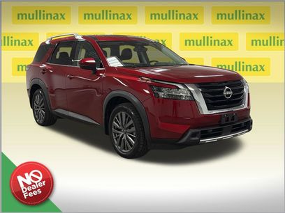 Used 2023 Nissan Pathfinder SL w/ SL Premium Package