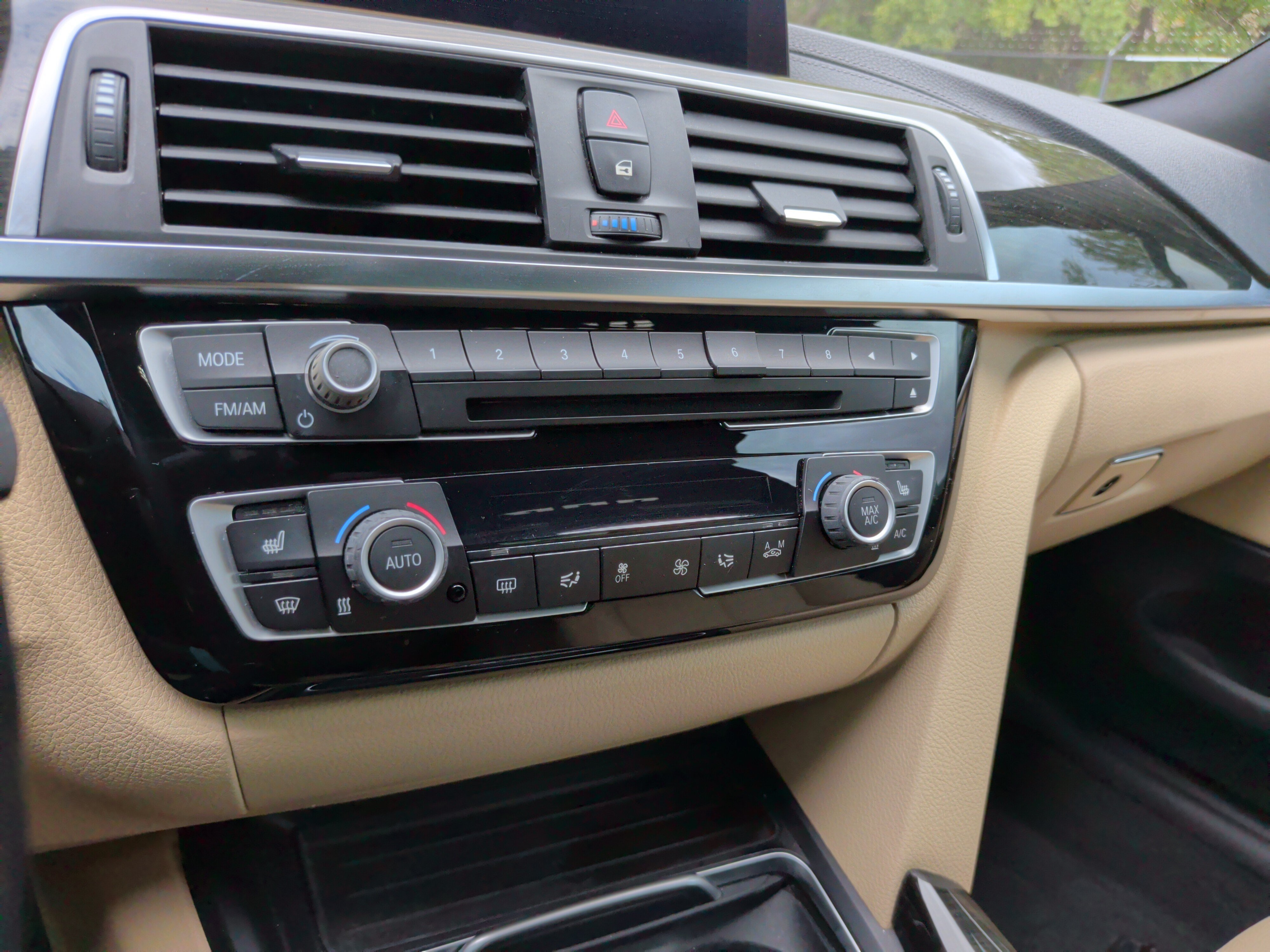Used 2019 BMW 430i Coupe w/ Convenience Package RWD image 17